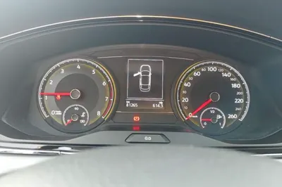 Volkswagen Lamando 2019, 81300 км, за 10092 USD - фото 14