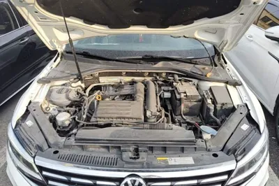 Volkswagen Lamando 2019, 81300 км, за 10092 USD - фото 24