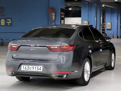 Kia K7 2018, 158875 км, за 6384.37 USD