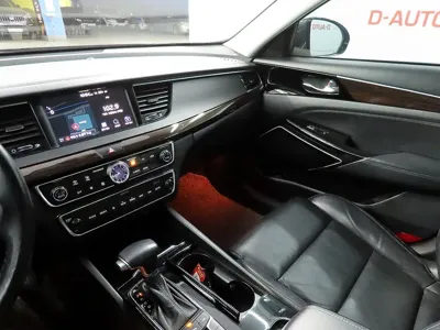 Kia K7 2018, 158875 км, за 6384.37 USD - фото 11