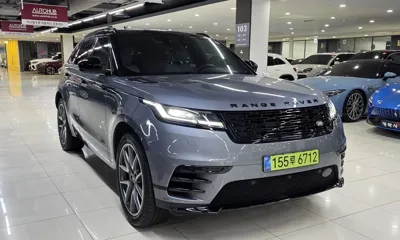Land Rover Range Rover Velar 2024, 4847 км, за 49340.16 USD