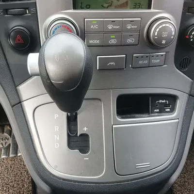 Hyundai Starex 2012, 225069 км, за 2275.24 USD - фото 9