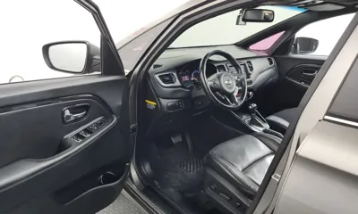 Kia Carens 2014, 172064 км, за 3896.7 USD - фото 10