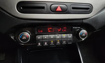 Kia Carens 2014, 172064 км, за 3896.7 USD - фото 31