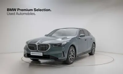 BMW 5-Series · 2026 год