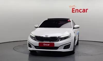 Kia K5 2014, 142684 км, за 4037.25 USD