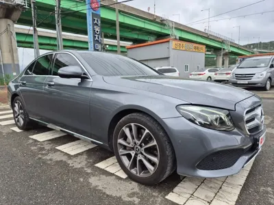 Mercedes-Benz E-Class 2019, 120598 км, за 14691.54 USD - фото 3