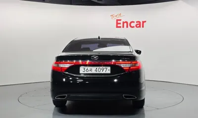 Hyundai Grandeur 2014, 62371 км, за 5550.05 USD