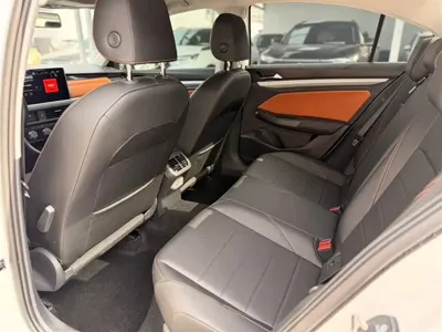 Volkswagen Bora 2026, 6000 км, за 10152.83 USD - фото 7