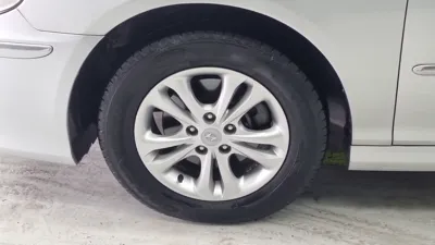 Hyundai Grandeur 2011, 61760 км, за 2992.46 USD