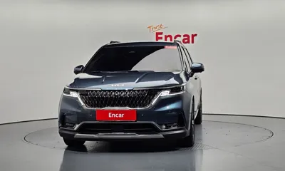 Kia Canival 2023, 16455 км, за 20152.11 USD