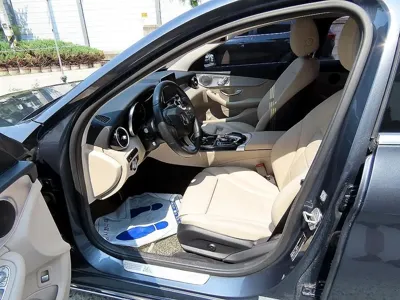 Mercedes-Benz C-Class 2016, 78264 км, за 8402.26 USD