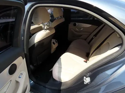 Mercedes-Benz C-Class 2016, 78264 км, за 8338.77 USD - фото 6