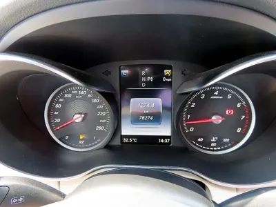 Mercedes-Benz C-Class 2016, 78264 км, за 8338.77 USD - фото 9