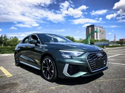 Audi A3 2023, 13000 км, за 26107.95 USD