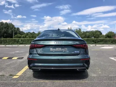 Audi A3 2023, 13000 км, за 26107.95 USD