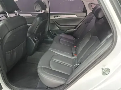 Hyundai Sonata 2015, 231709 км, за 3423.29 USD - фото 9