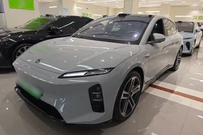 Nio ET5T · 2025 год