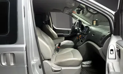 Hyundai Starex 2020, 115843 км, за 8840.93 USD - фото 12