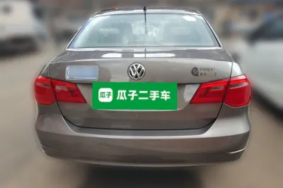 Volkswagen Jetta 2015, 43100 км, за 4059 USD