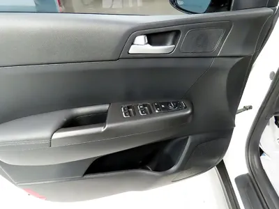 Kia Sportage 2018, 11500 км, за 11495 USD - фото 13