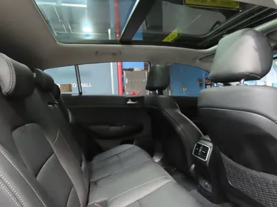 Kia Sportage 2018, 11500 км, за 11495 USD - фото 16