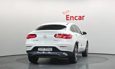 Mercedes-Benz GLC-Class 2019, 156255 км, за 16650.15 USD