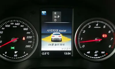 Mercedes-Benz GLC-Class 2019, 156255 км, за 16650.15 USD - фото 18