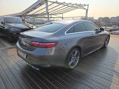Mercedes-Benz E-Class 2017, 141200 км, за 12472.1 USD