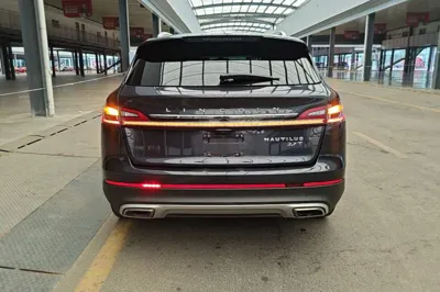 Lincoln Nautilus 2021, 92500 км, за 23181 USD