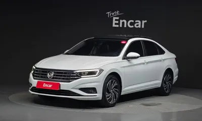 Volkswagen Jetta · 2021 год
