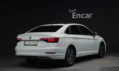Volkswagen Jetta 2021, 68476 км, за 19841.29 USD