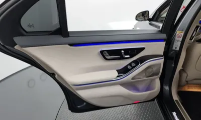 Mercedes-Benz S-Class 2022, 106913 км, за 51912.61 USD - фото 25