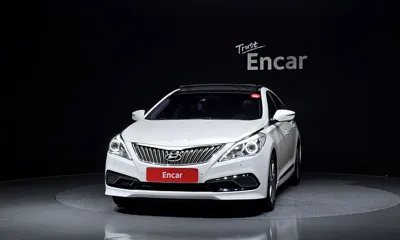 Hyundai Grandeur 2015, 123248 км, за 6104.77 USD