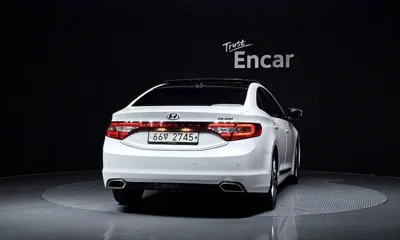 Hyundai Grandeur 2015, 123248 км, за 6104.77 USD