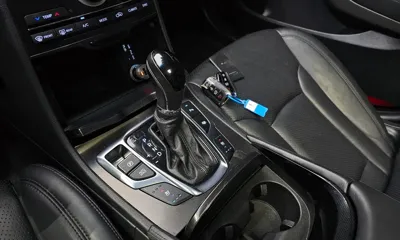 Hyundai Grandeur 2015, 123248 км, за 6104.77 USD - фото 9