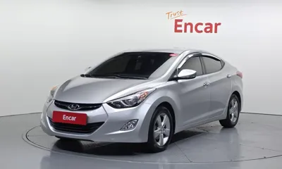 Hyundai Avante · 2012 год