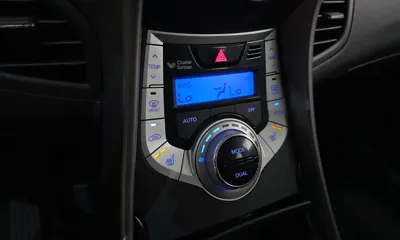 Hyundai Avante 2012, 80031 км, за 2595.63 USD - фото 16