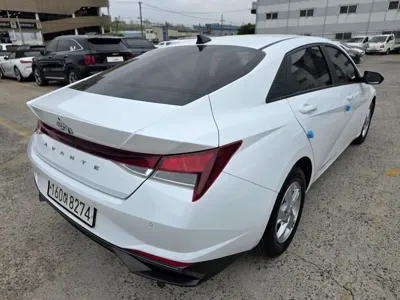 Hyundai Avante 2021, 153320 км, за 8205.33 USD - фото 8