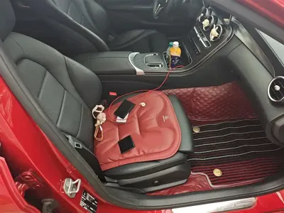Mercedes-Benz C-Class 2019, 30800 км, за 16083.95 USD - фото 8