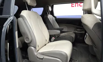 Kia Canival 2021, 60701 км, за 12865.96 USD - фото 12