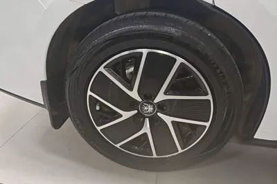 BYD Qin L 2025, 11299 км, за 14673 USD - фото 11