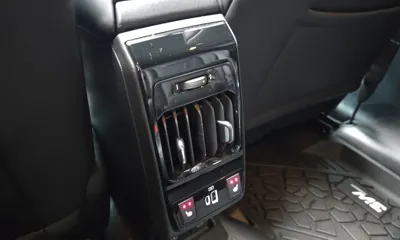 Jeep Compass 2022, 19724 км, за 17109.04 USD - фото 27