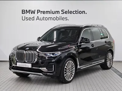 BMW X7 · 2022 год