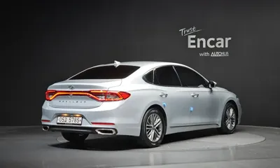 Hyundai Grandeur 2017, 33600 км, за 10047.6 USD
