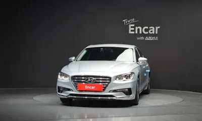 Hyundai Grandeur 2017, 33600 км, за 10047.6 USD