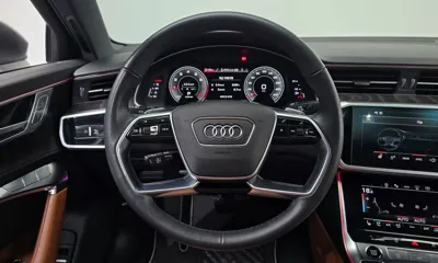 Audi A6 2022, 23808 км, за 24419.06 USD - фото 13