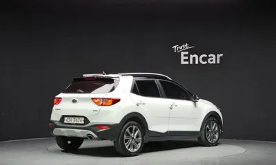 Kia Stonic 2019, 91432 км, за 8079.46 USD