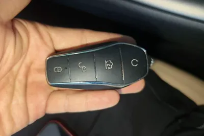 BYD Song Pro New Energy 2025, 33800 км, за 12881 USD - фото 23
