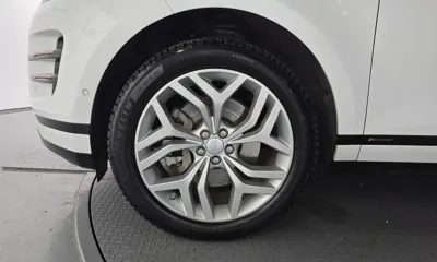 Land Rover Range Rover Evoque 2020, 86662 км, за 17847.71 USD